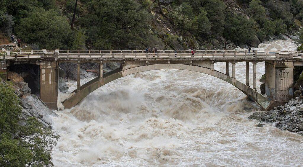 Flood under the Old Route 49 bridge crossing over the South Yuba River in Nevada City California 1024x566 1