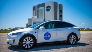 Tesla in front of NASA's bulding